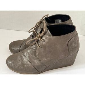 Women's Toms Gray Metallic Lace-up 3 inch Wedge Fall Winter Boot Bootie Size 10